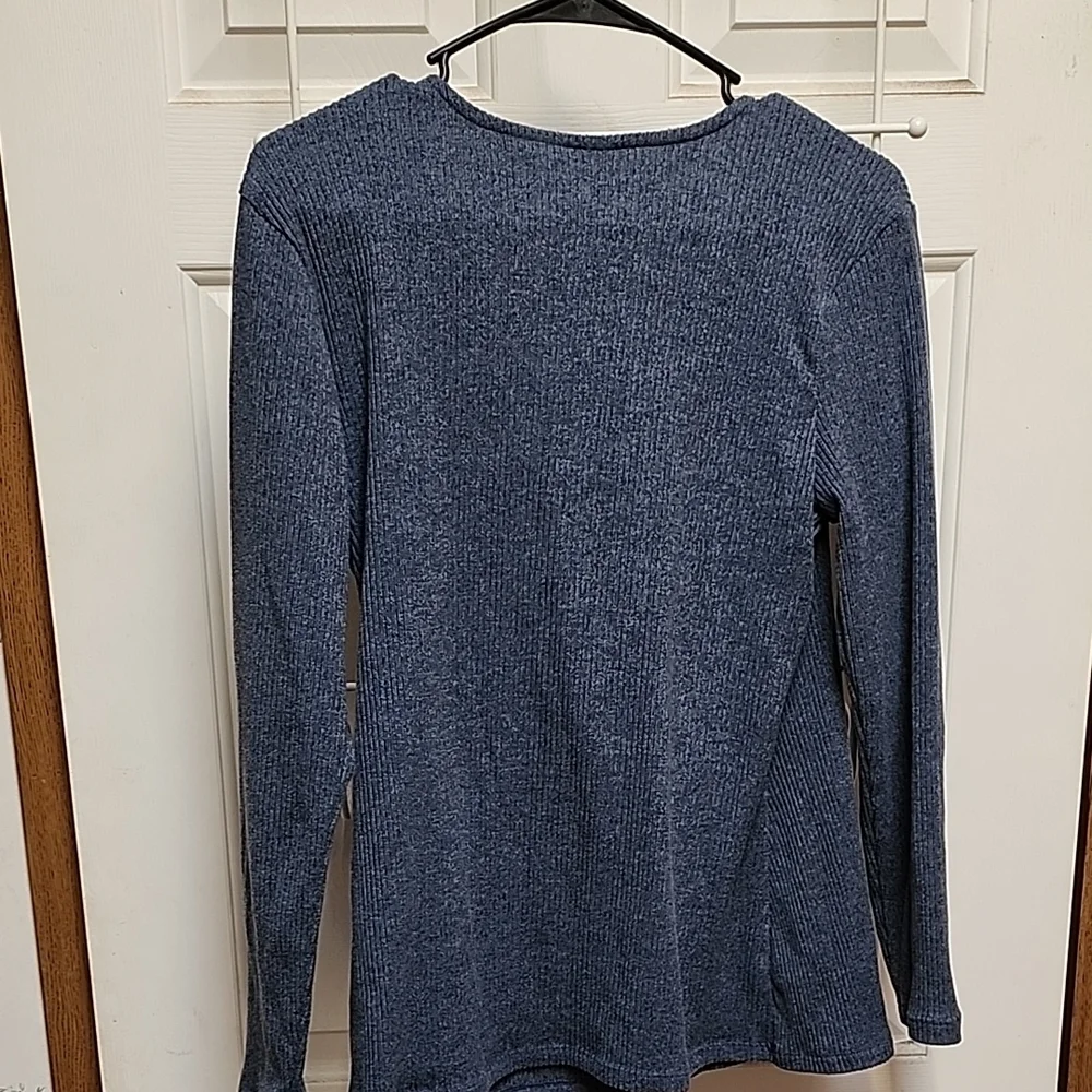 Old Navy Blue Wrap Top - Picture 9 of 9